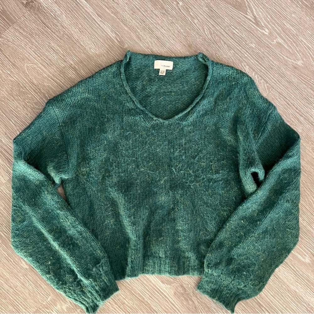 The Korner knit green sweater crop sz S/M